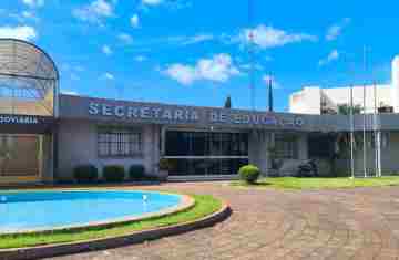 Guaraniaçu - Governo municipal convoca classificados em teste Seletivo para assumir cargos de Professores Temporários e Monitores Escolares